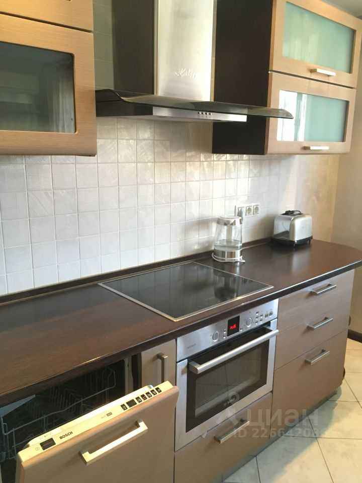 2-комнатная квартира, 60 м² — фотография 3