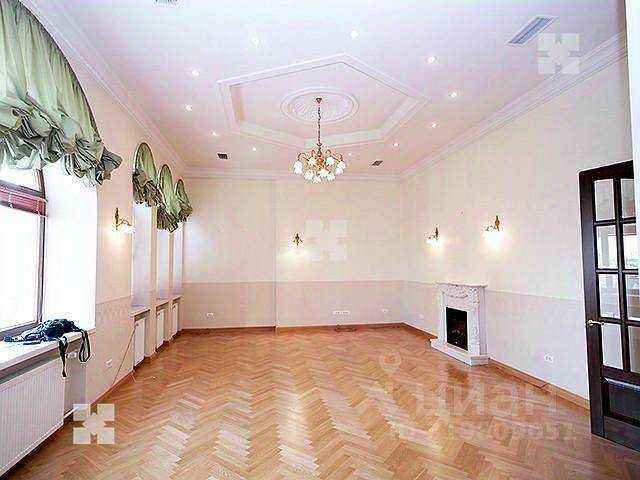 4-комнатная квартира, 180 м² — фотография 3