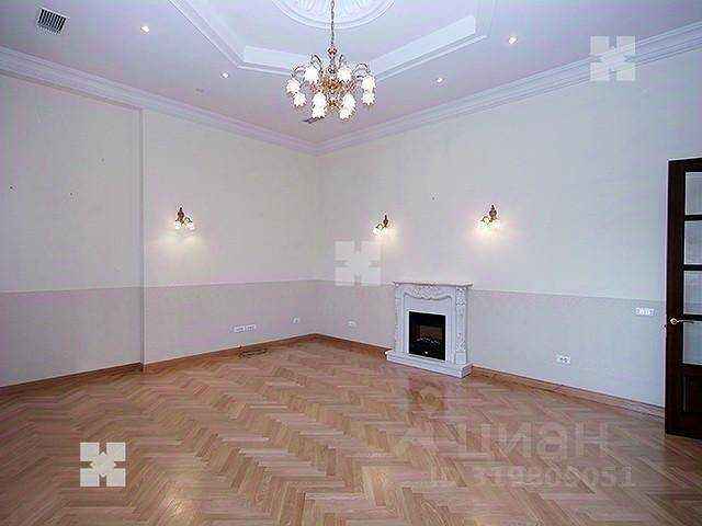4-комнатная квартира, 180 м²