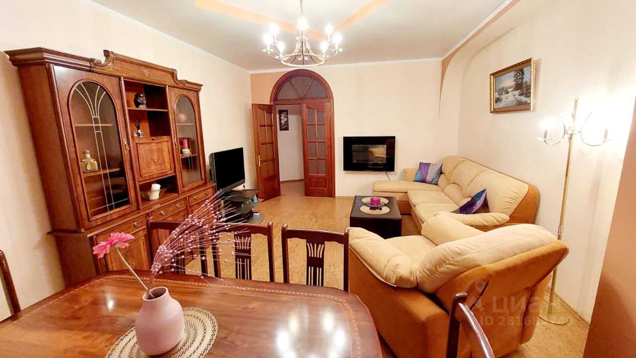 2-комнатная квартира, 84 м²