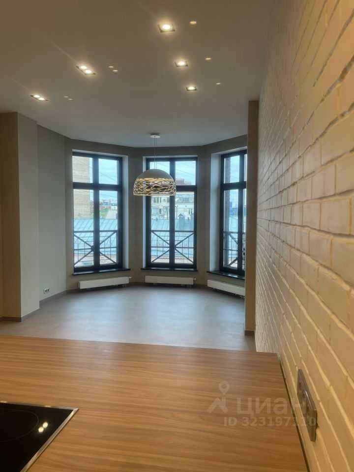 4-комнатная квартира, 145 м²