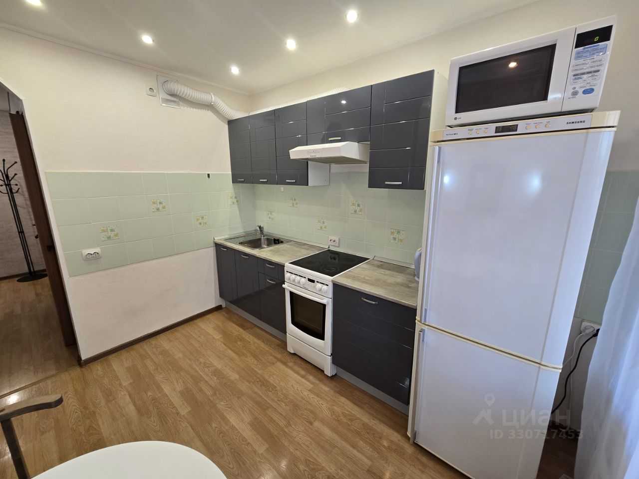 1-комнатная квартира, 37,1 м² — фотография 3