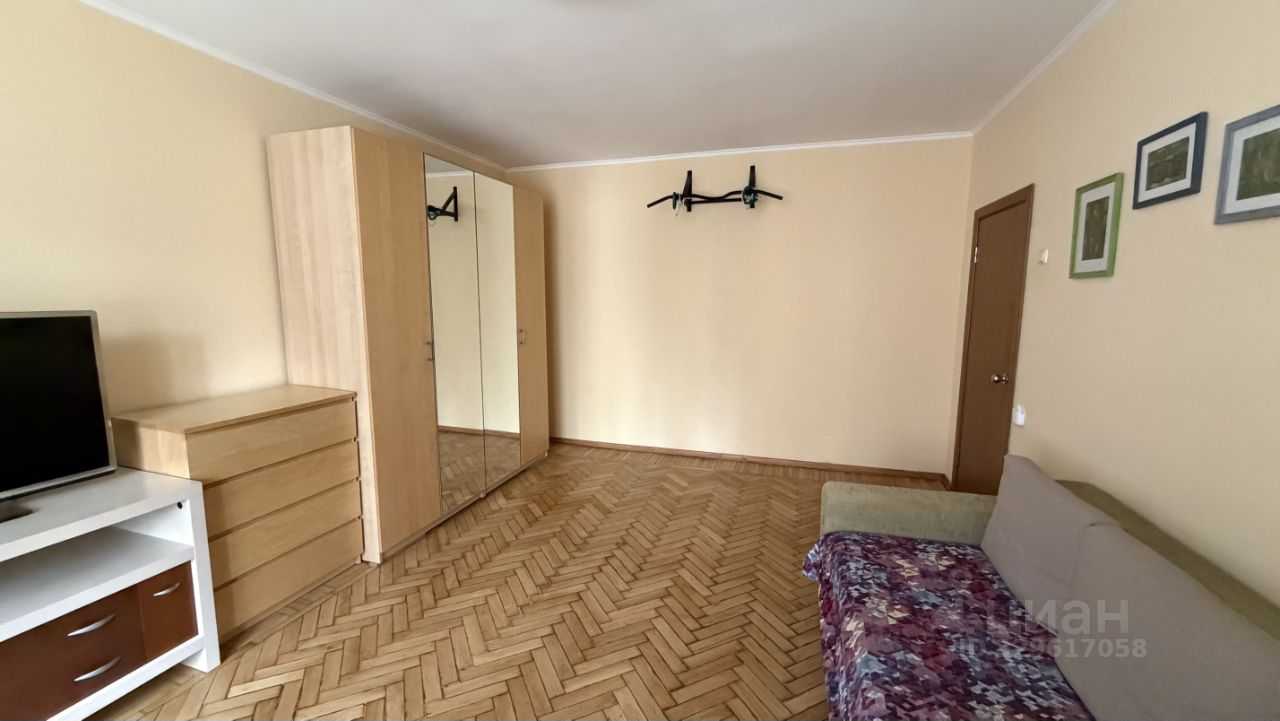 2-комнатная квартира, 55 м² — фотография 2