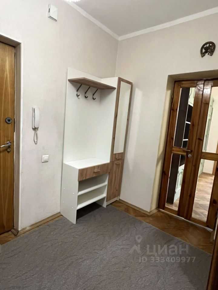 3-комнатная квартира, 65 м² — фотография 3