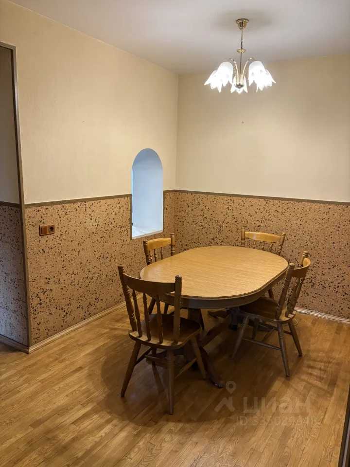2-комнатная квартира, 74,4 м² — фотография 3