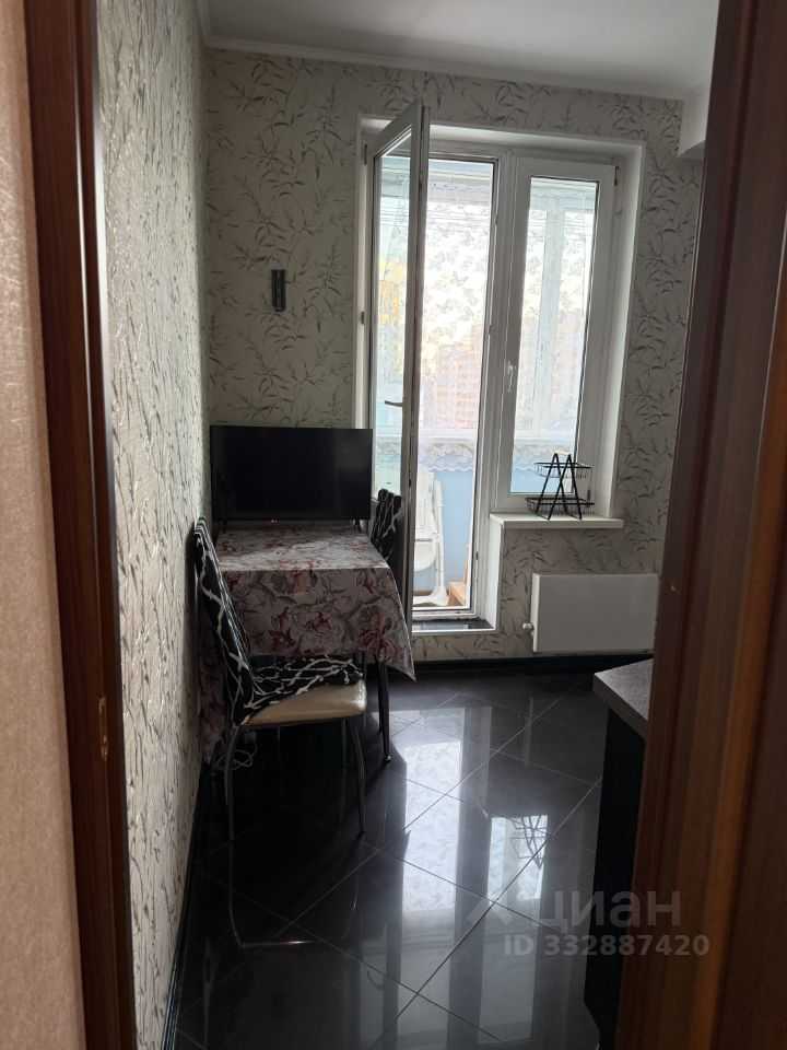 1-комнатная квартира, 38 м² — фотография 2