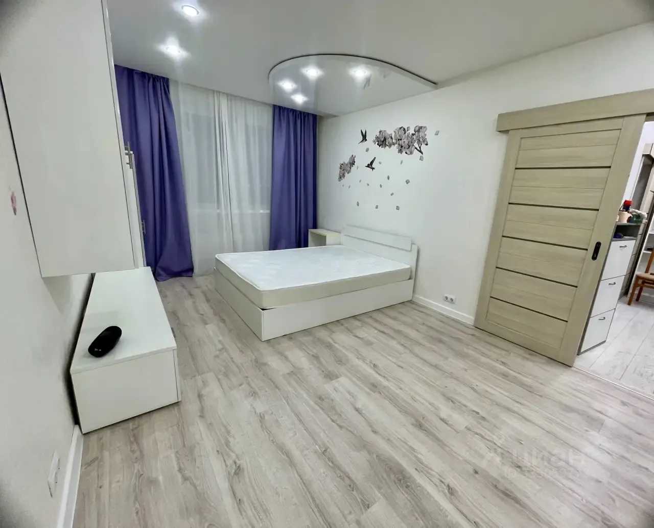 2-комнатная квартира, 57 м² — фотография 2