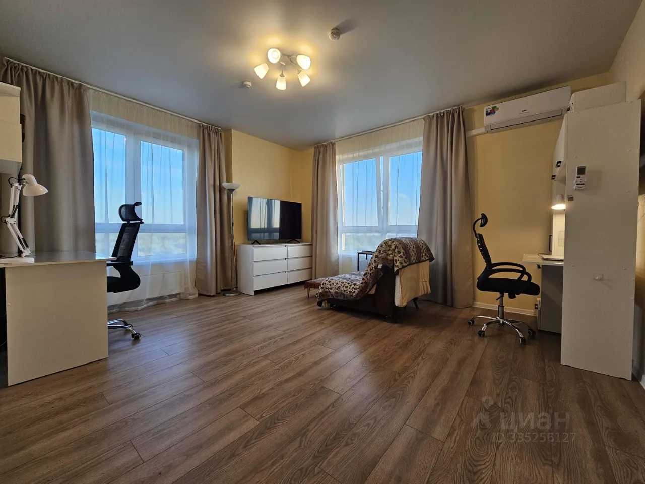 2-комнатная квартира, 56 м² — фотография 2