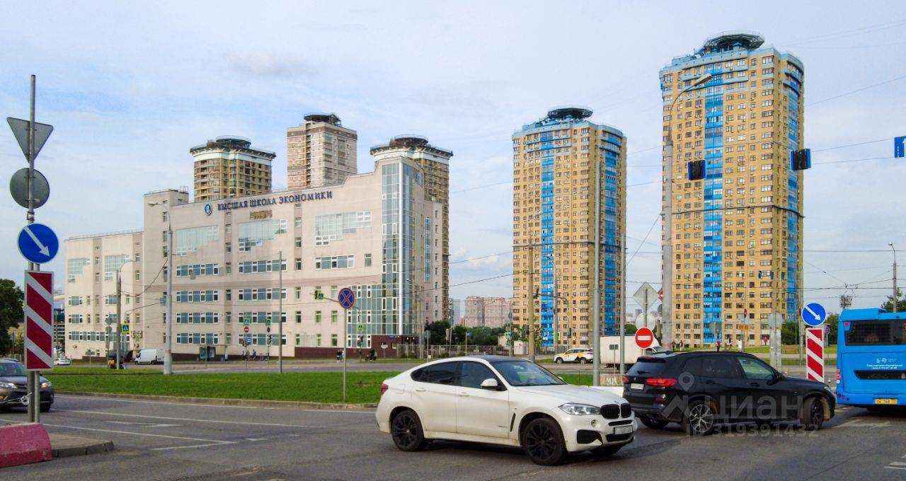 4-комнатная квартира, 152 м²