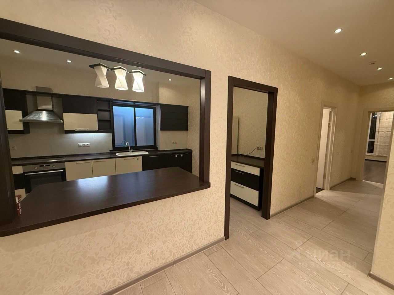 4-комнатная квартира, 150 м²