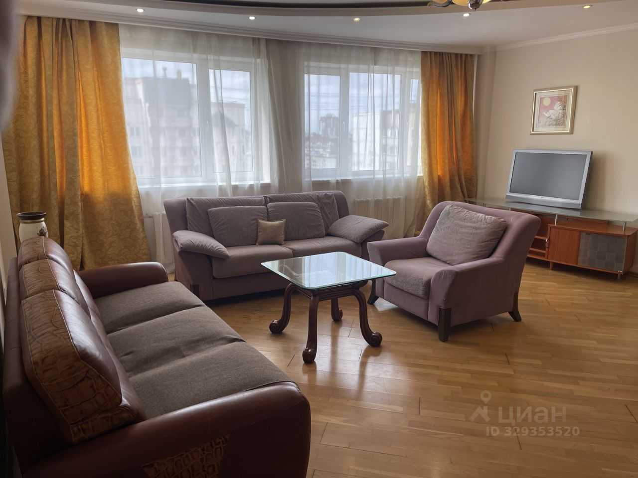 3-комнатная квартира, 127 м²