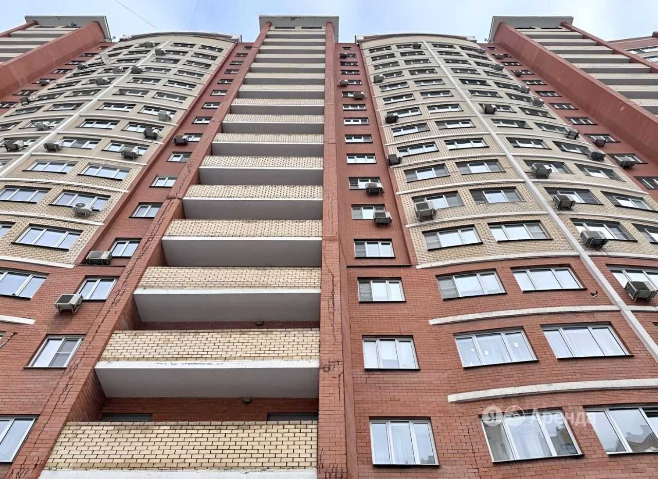 2-комнатная квартира, 57 м² — фотография 2