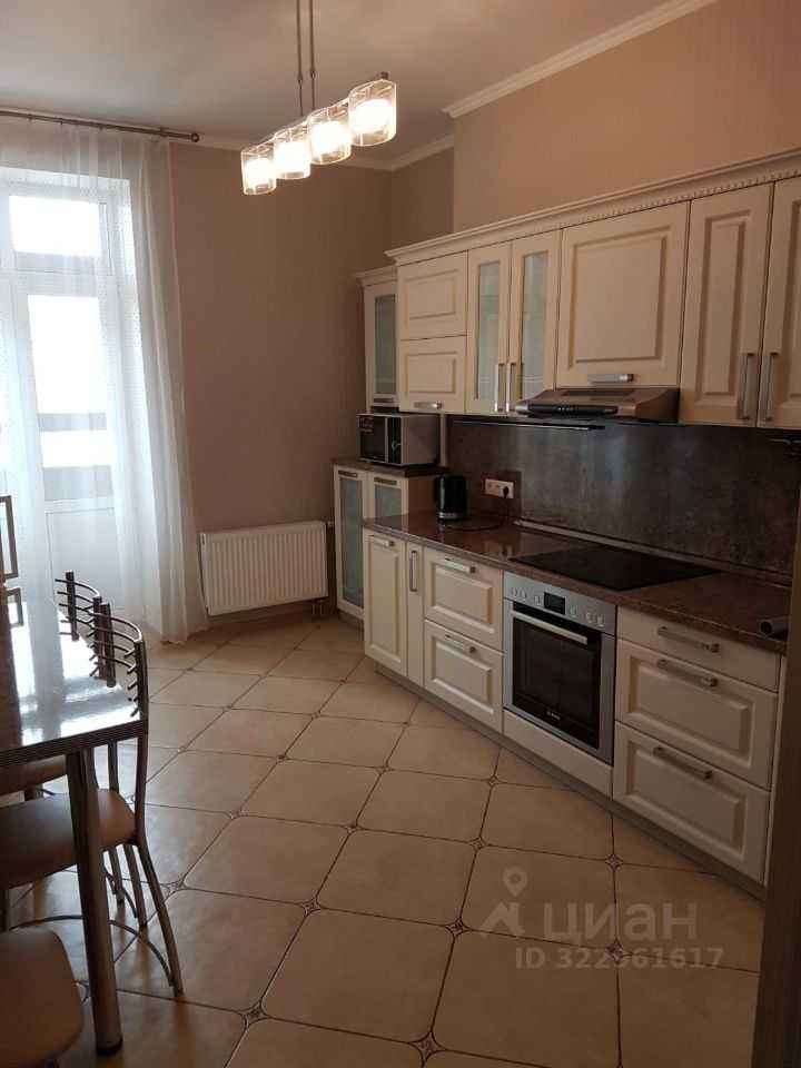 3-комнатная квартира, 100 м² — фотография 2