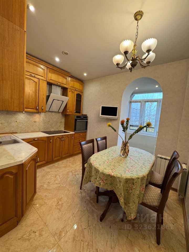 3-комнатная квартира, 90 м²