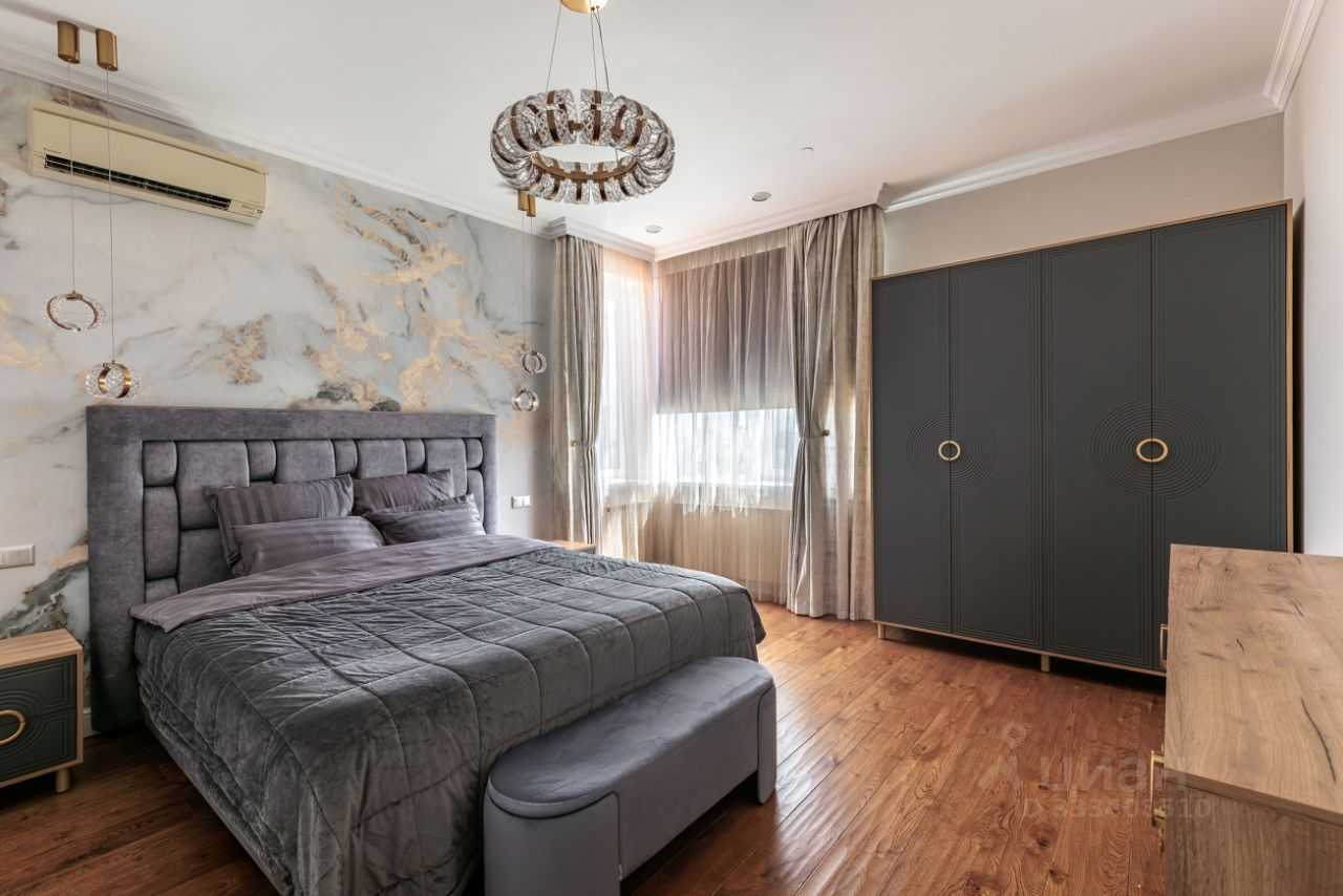 4-комнатная квартира, 164 м²