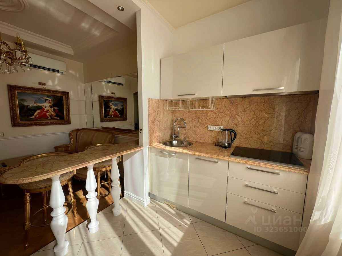 2-комнатная квартира, 55 м² — фотография 3