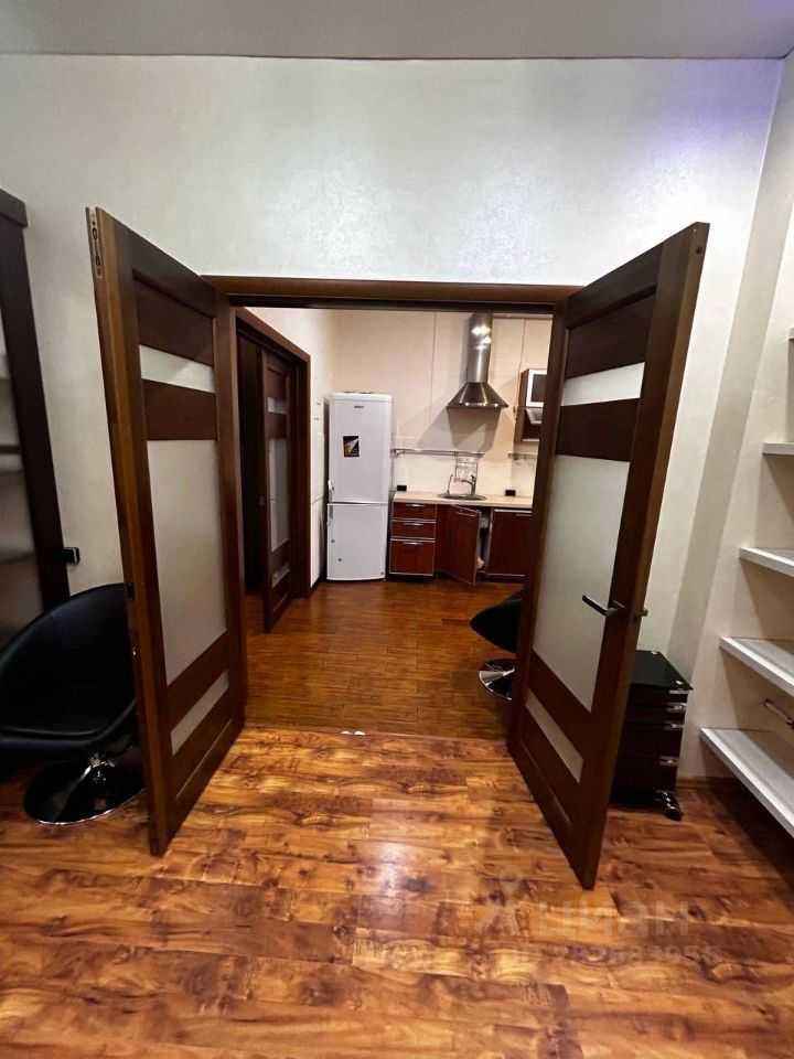 1-комнатная квартира, 47 м² — фотография 2