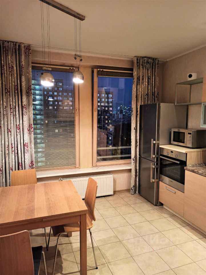 1-комнатная квартира, 45 м² — фотография 2