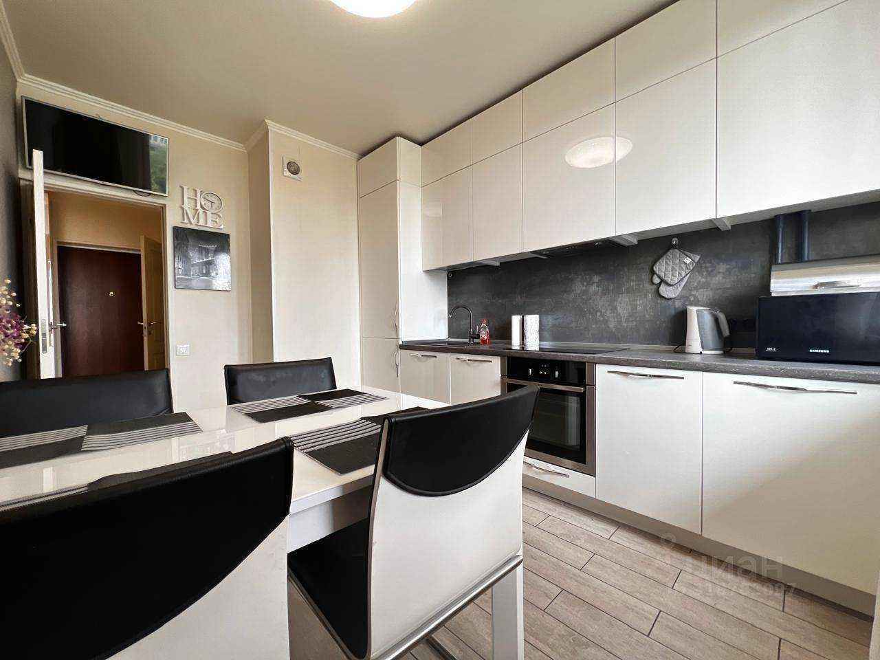 1-комнатная квартира, 45 м² — фотография 3