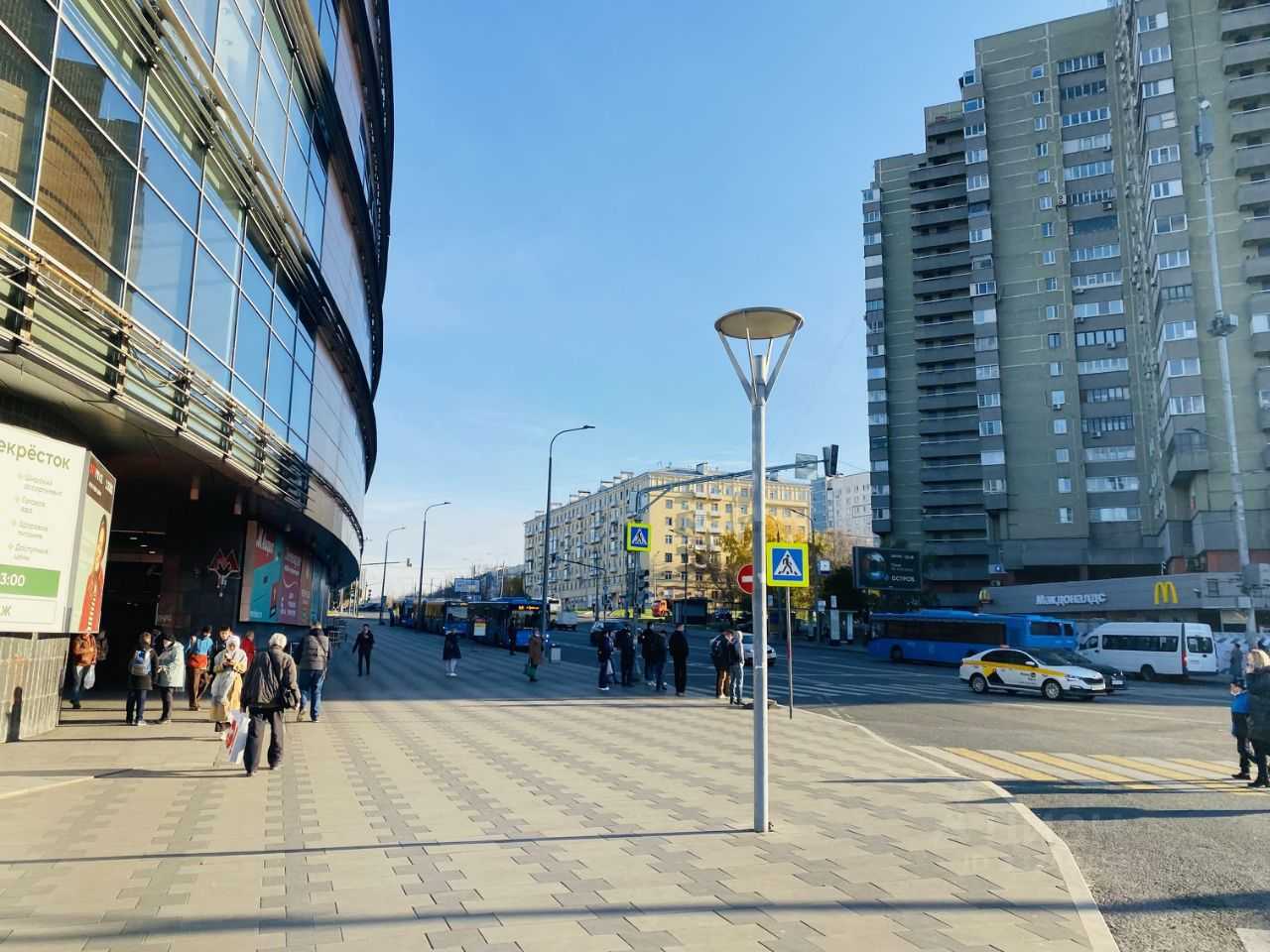 2-комнатная квартира, 65 м² — фотография 3