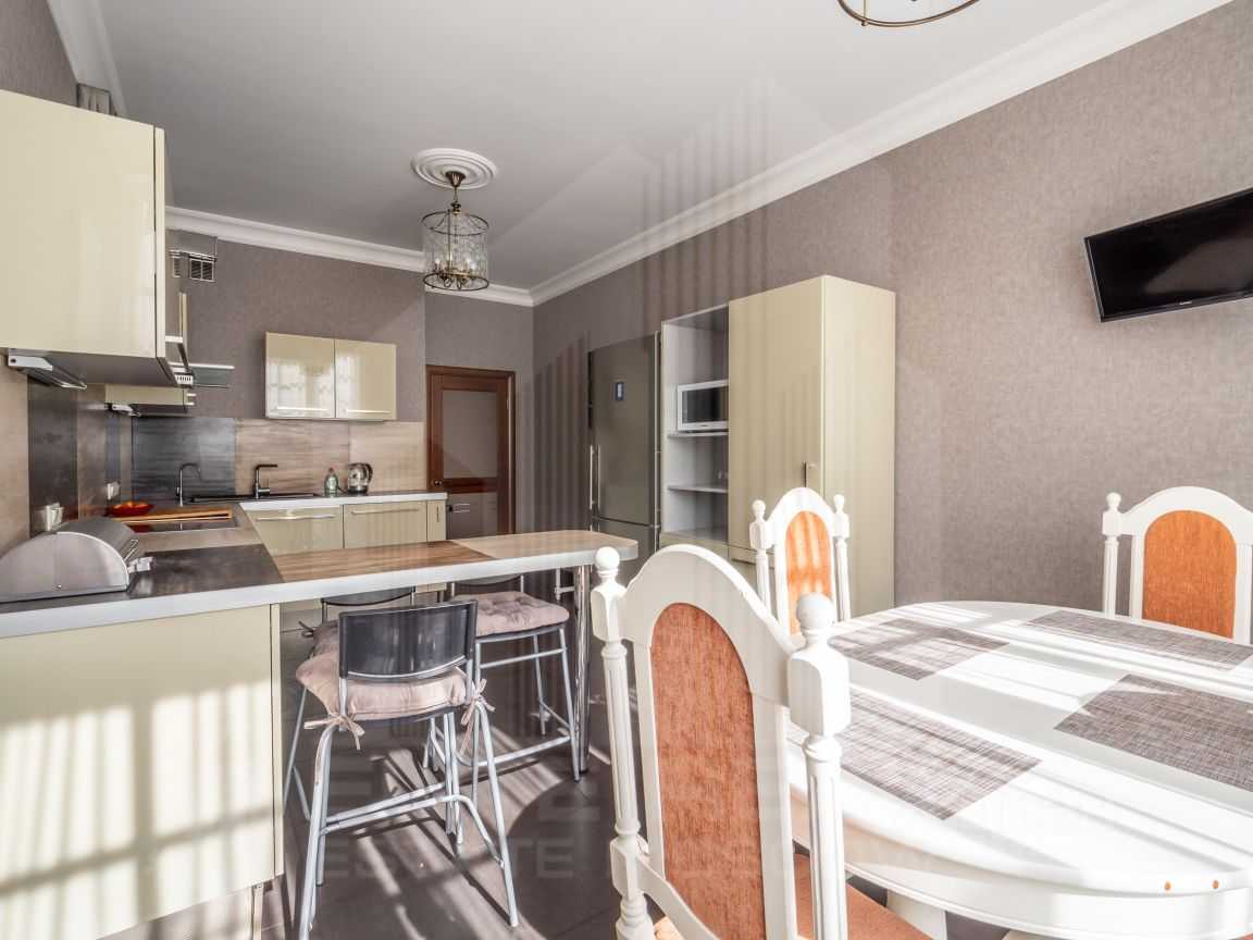 3-комнатная квартира, 150,9 м² — фотография 3