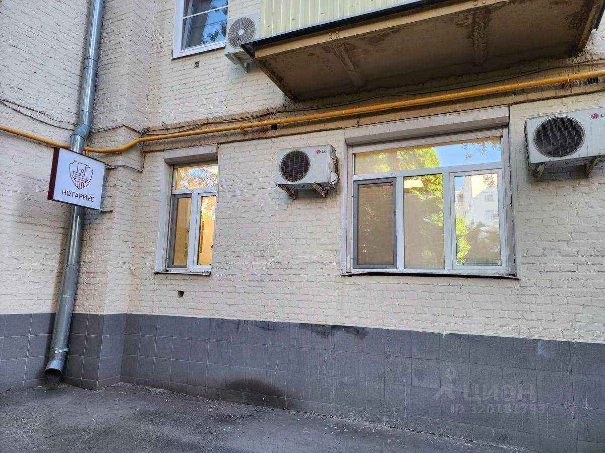 5-комнатная квартира, 70,6 м² — фотография 2