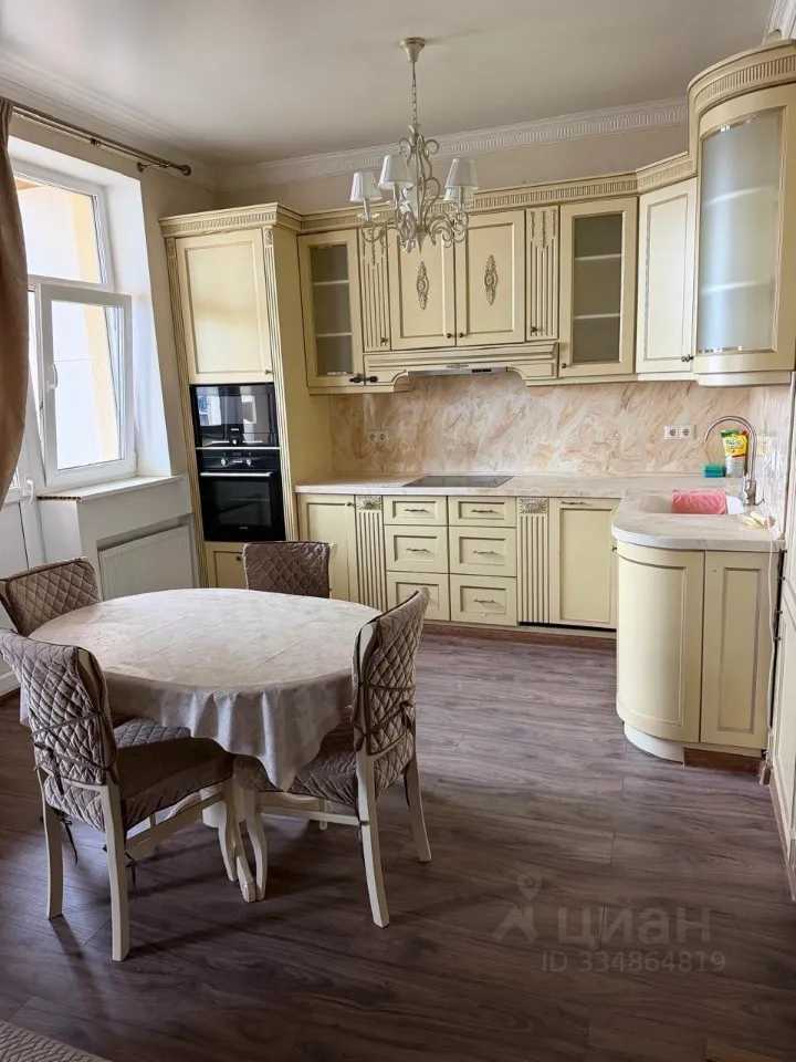 3-комнатная квартира, 104 м²