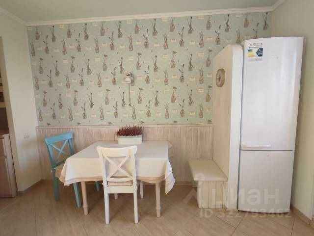 1-комнатная квартира, 50 м² — фотография 2
