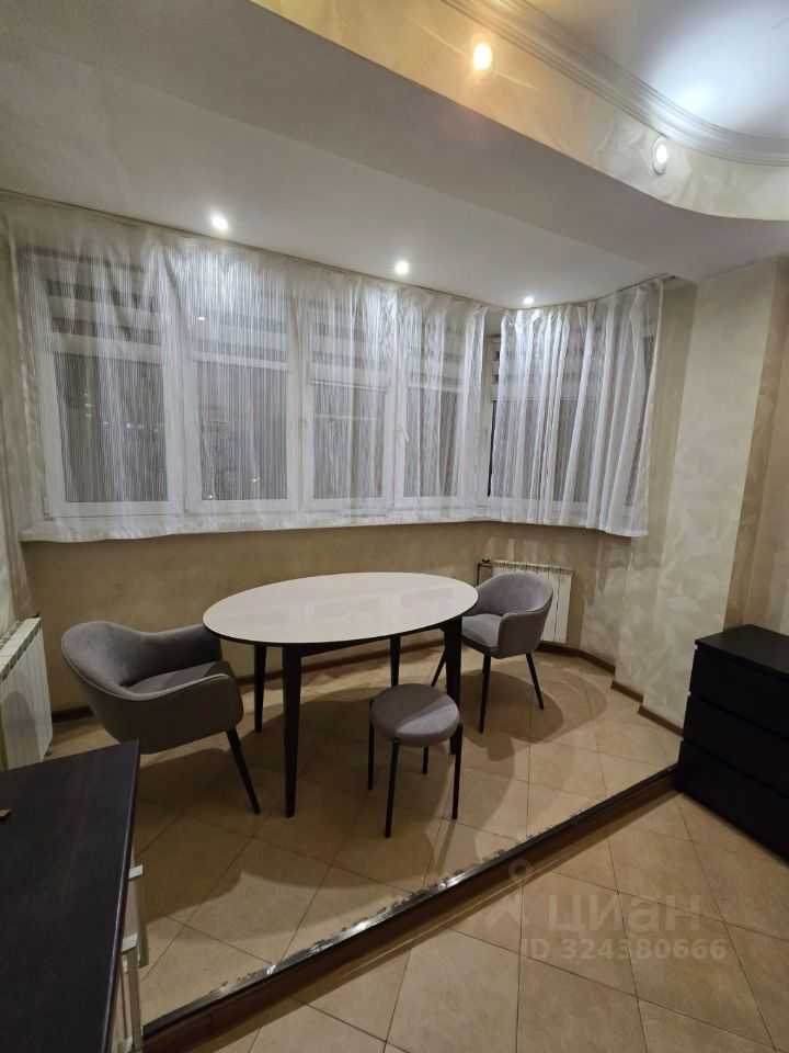 2-комнатная квартира, 54 м² — фотография 3