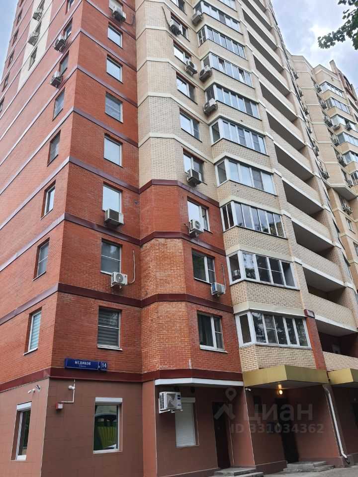 1-комнатная квартира, 56 м² — фотография 2