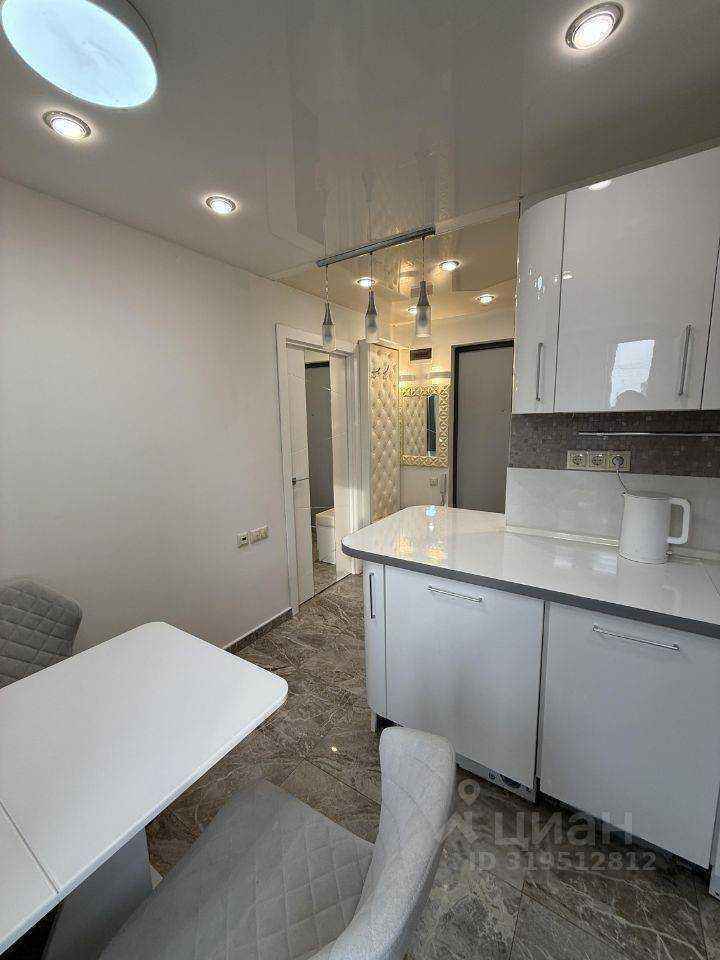 1-комнатная квартира, 35 м² — фотография 3