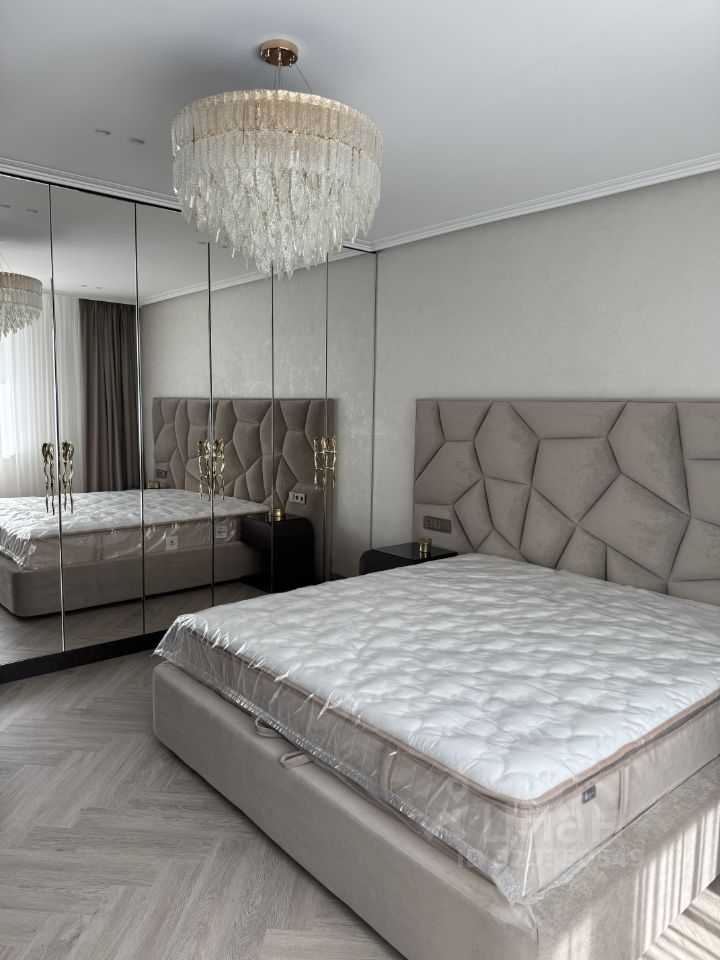 4-комнатная квартира, 145 м²