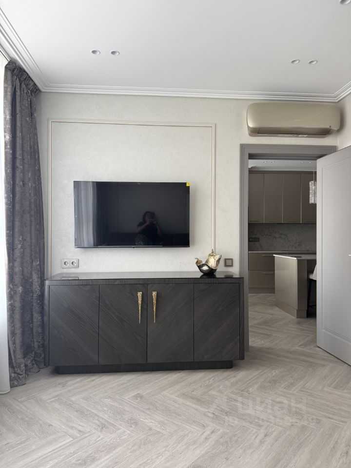 4-комнатная квартира, 145 м² — фотография 3