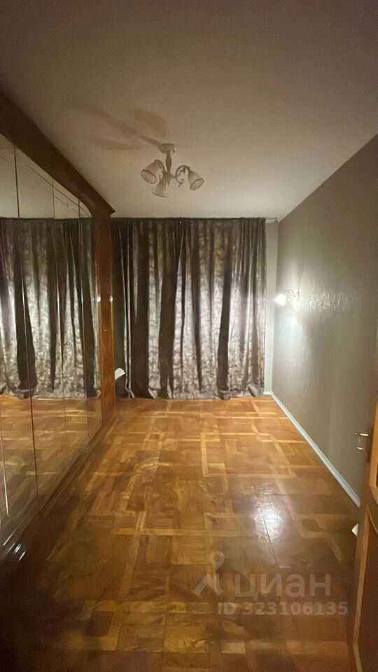 2-комнатная квартира, 55 м² — фотография 3