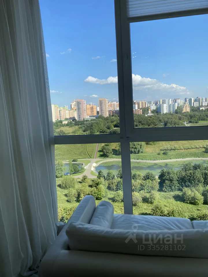 2-комнатная квартира, 70 м² — фотография 3