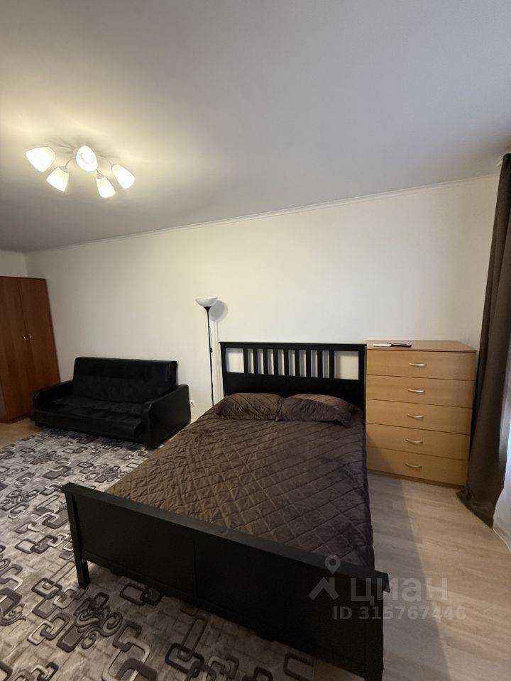 1-комнатная квартира, 42 м² — фотография 2