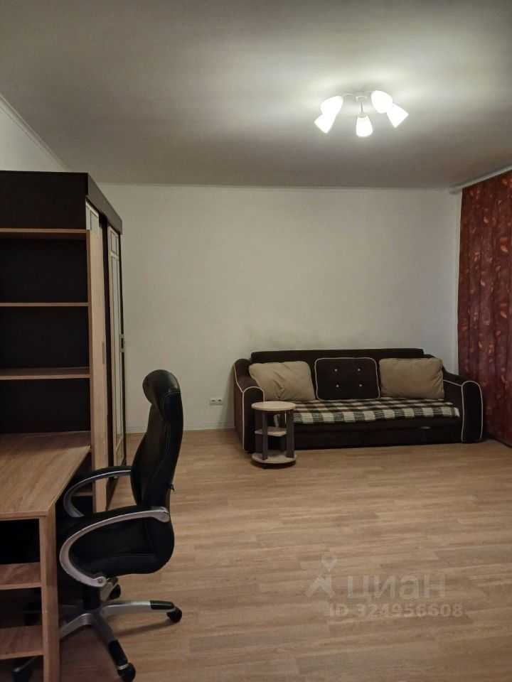 2-комнатная квартира, 70 м² — фотография 3
