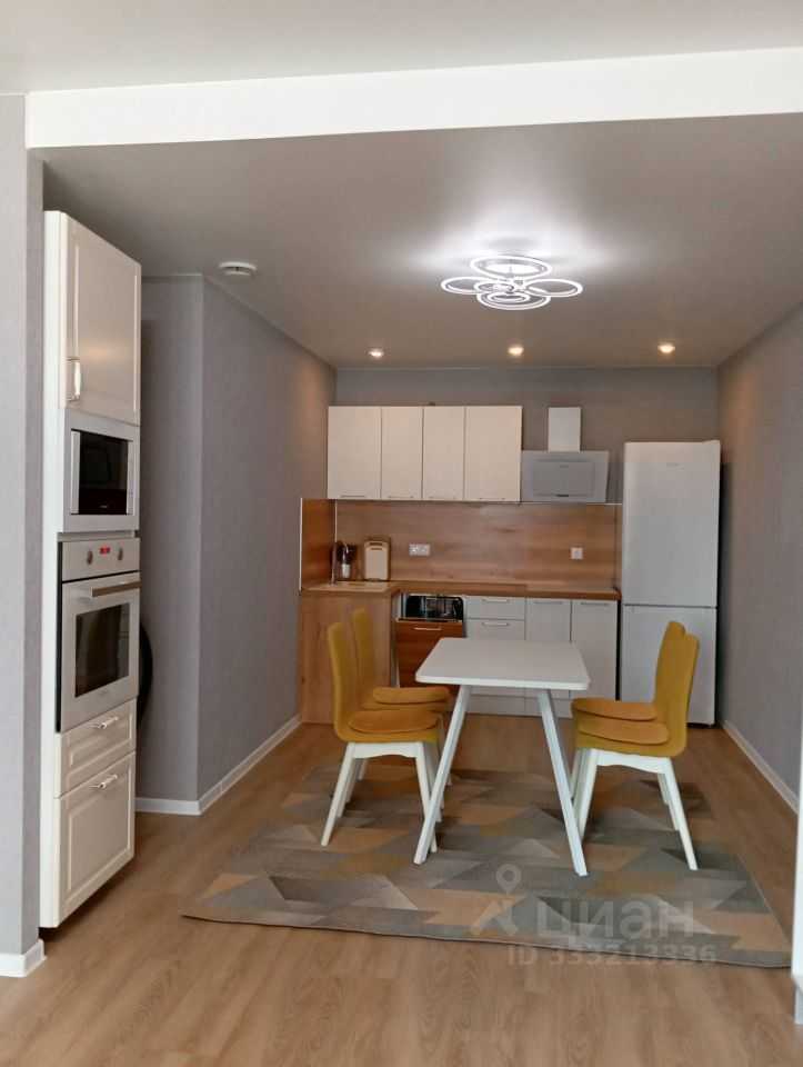 4-комнатная квартира, 75 м² — фотография 3