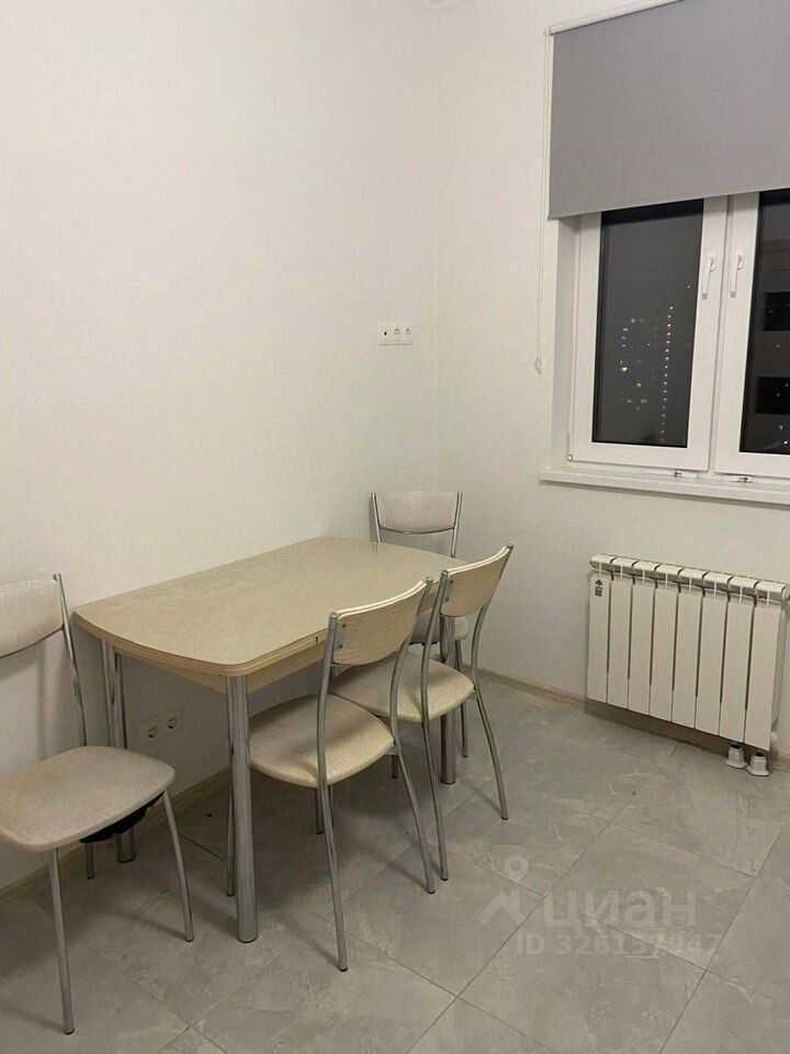 2-комнатная квартира, 56 м² — фотография 3
