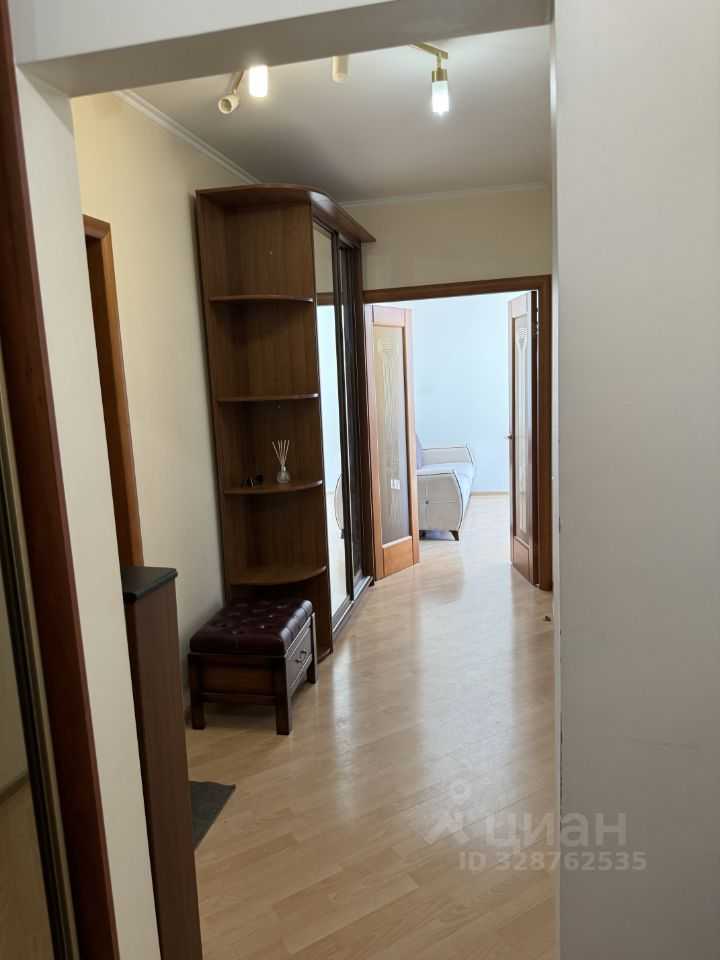 2-комнатная квартира, 60 м² — фотография 3
