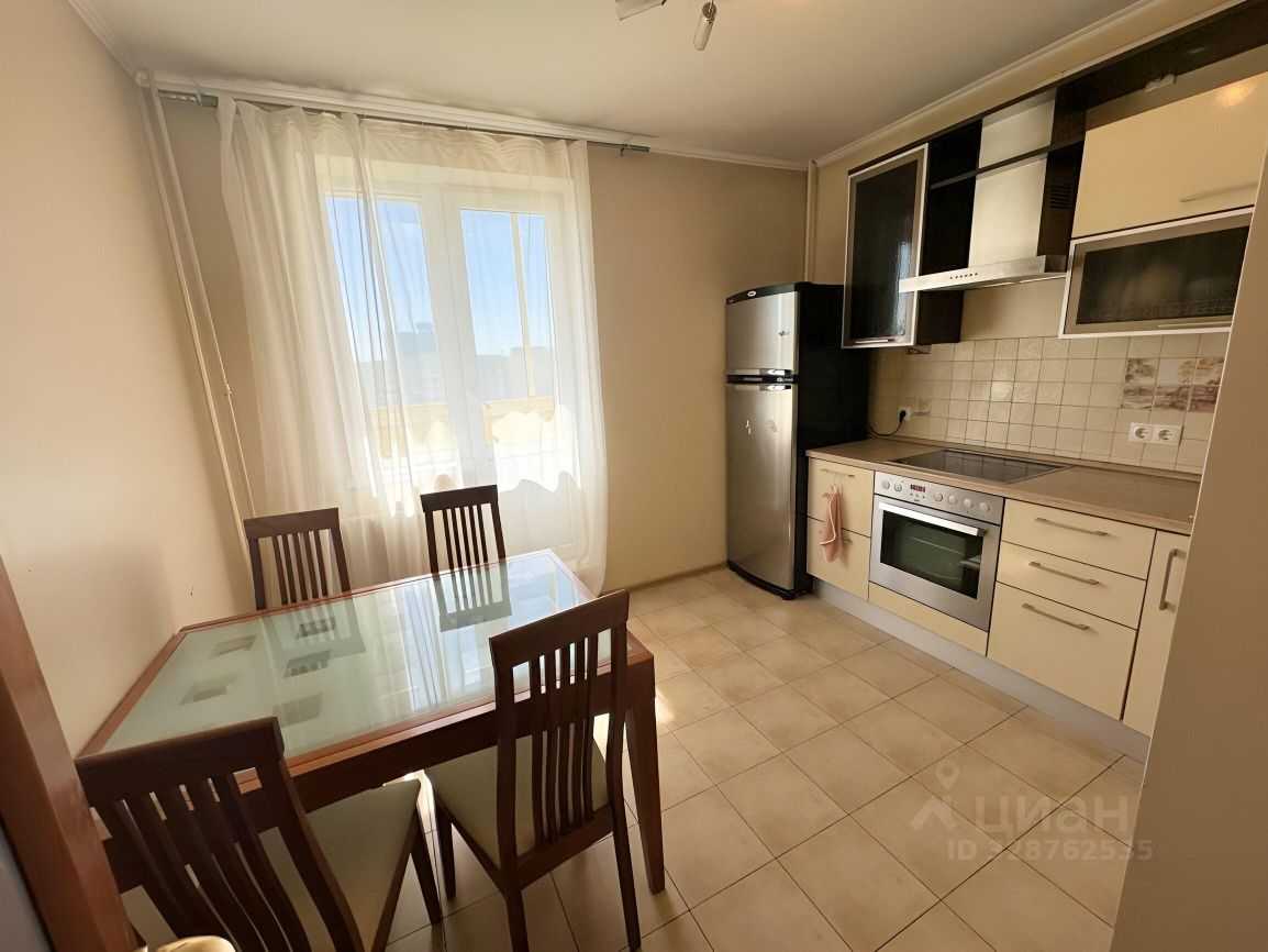 2-комнатная квартира, 60 м²