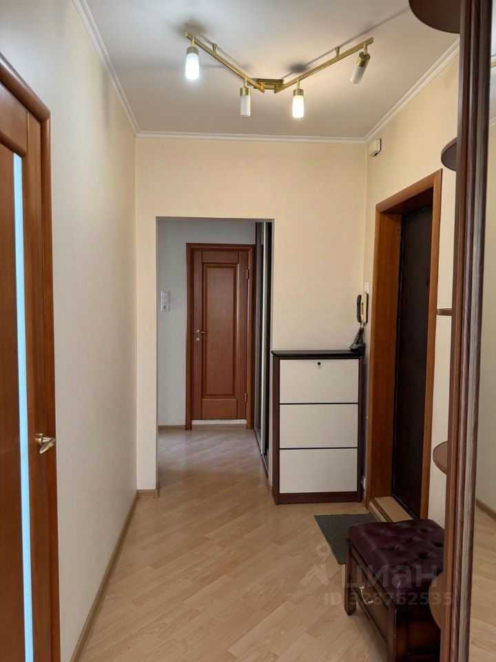 2-комнатная квартира, 60 м² — фотография 2