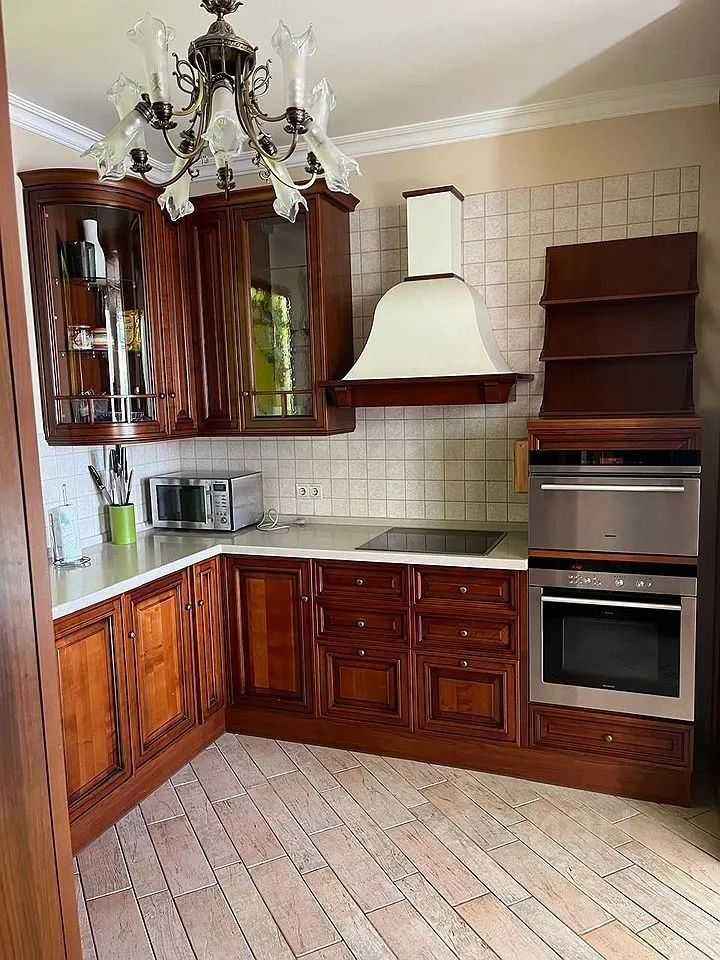 3-комнатная квартира, 132 м²