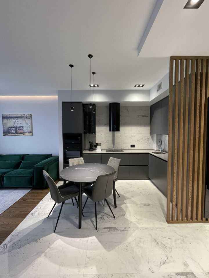 2-комнатная квартира, 70 м² — фотография 2