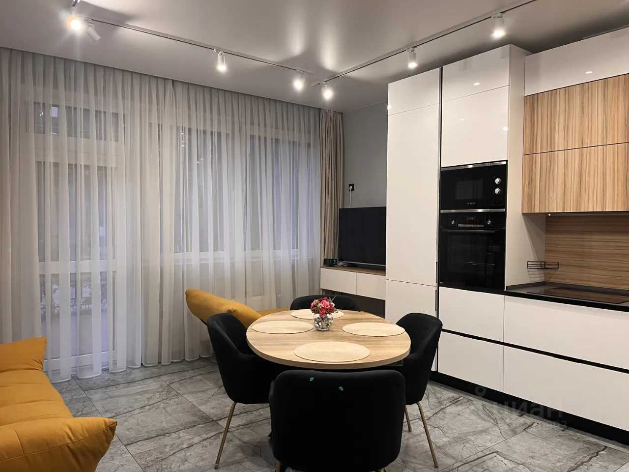 3-комнатная квартира, 82 м²