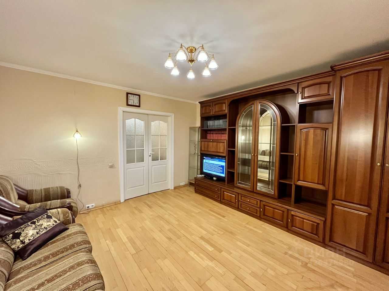 2-комнатная квартира, 55 м² — фотография 3