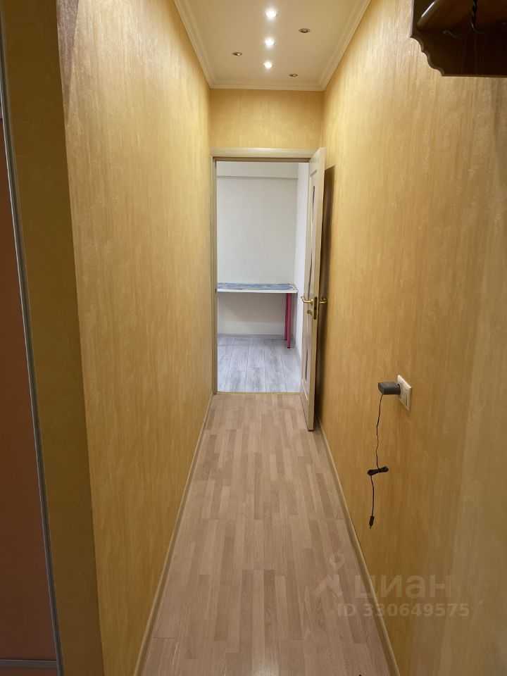 2-комнатная квартира, 42 м² — фотография 2
