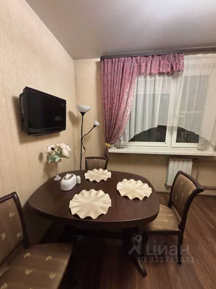 2-комнатная квартира, 60 м²