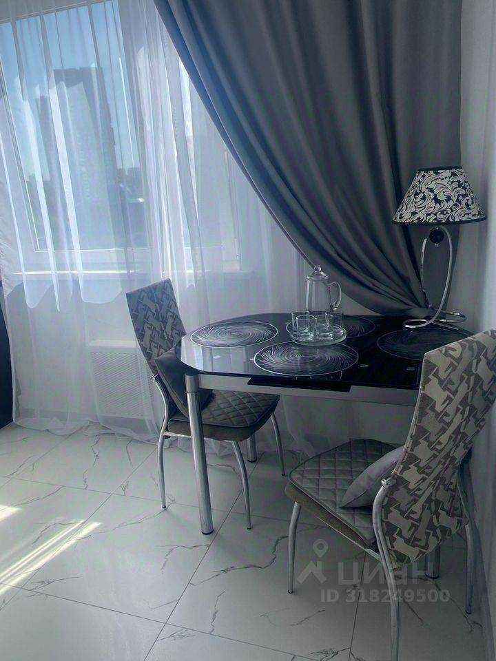 1-комнатная квартира, 38 м² — фотография 2