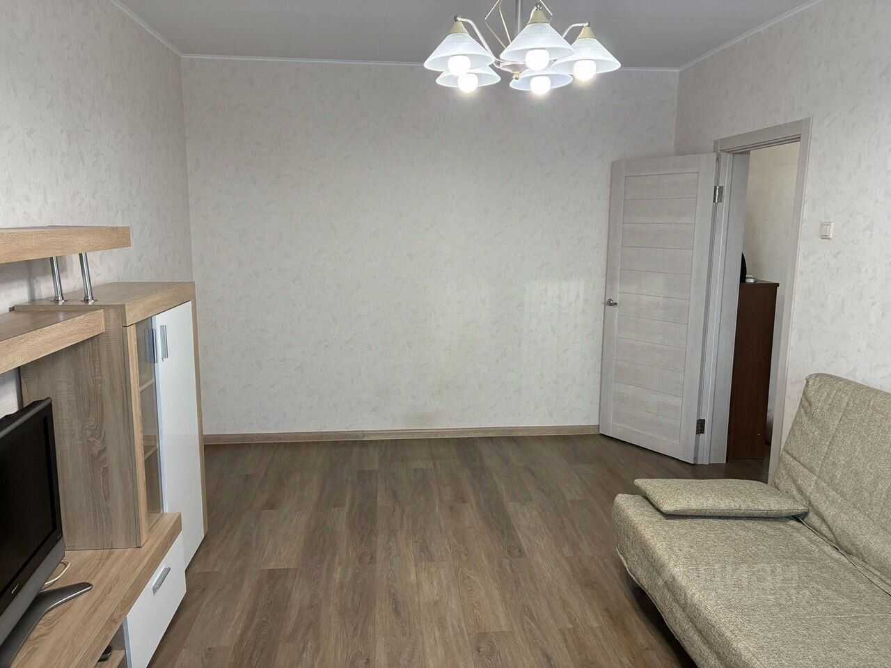 2-комнатная квартира, 55 м² — фотография 3